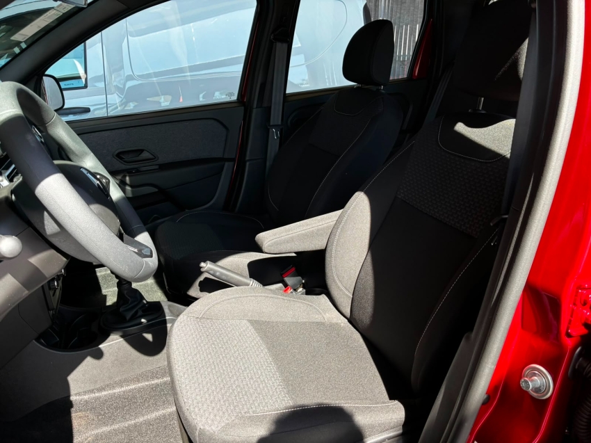 renault oroch intense9