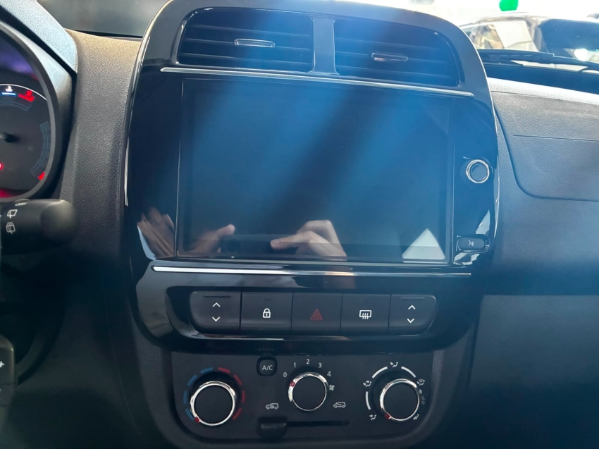 renault kwid intense6