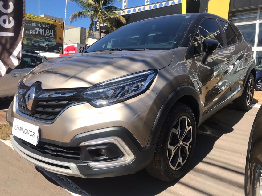 renault captur 1.3 tce flex iconic x-tronic 4p automatico 2022