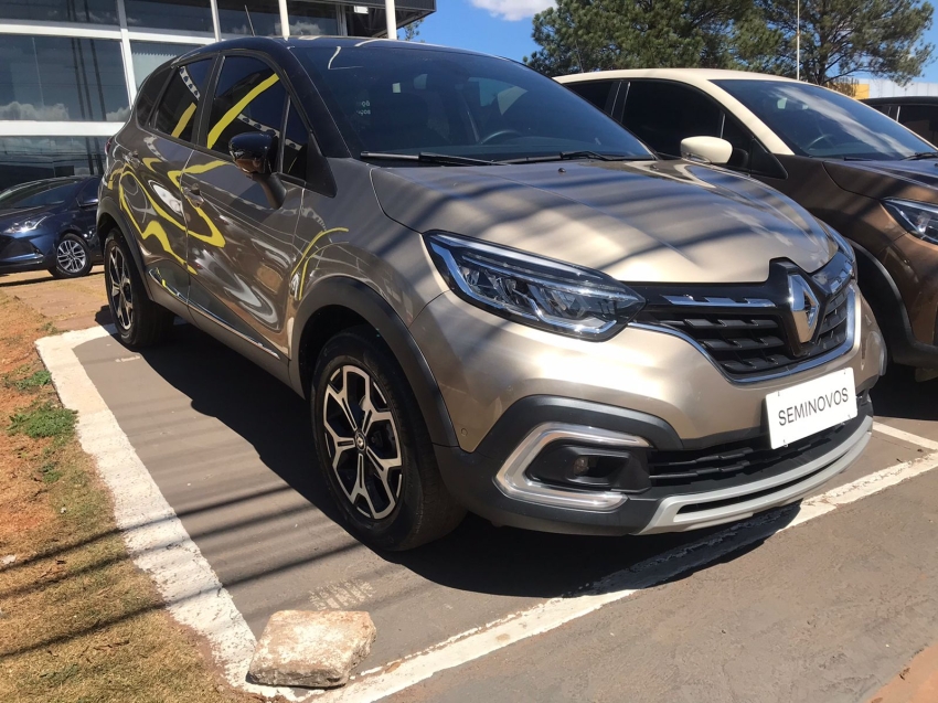 renault captur 1.3 tce flex iconic x-tronic 4p automatico 2022