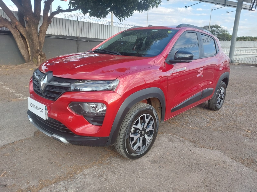 renault kwid outsider