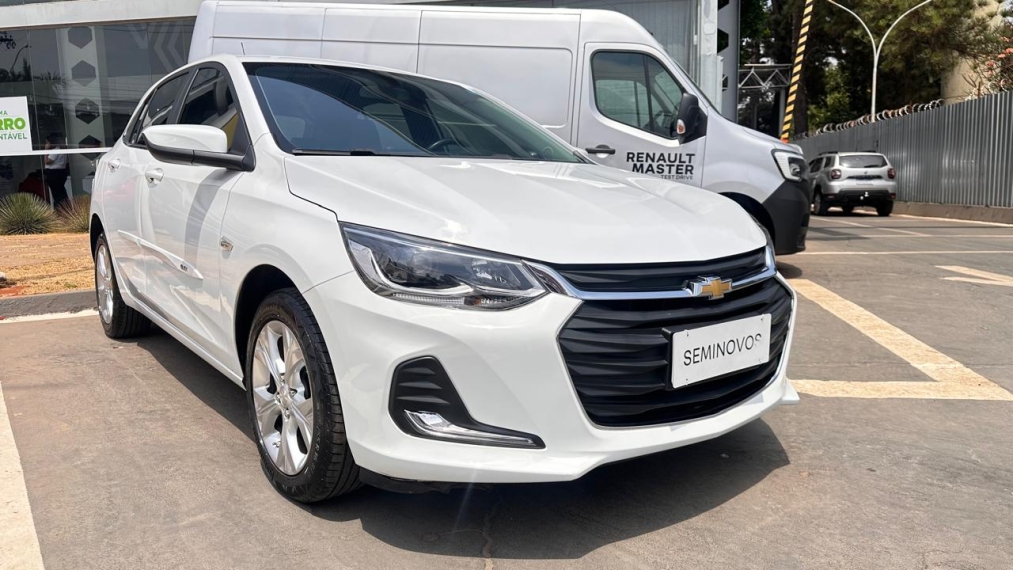 chevrolet onix premier at