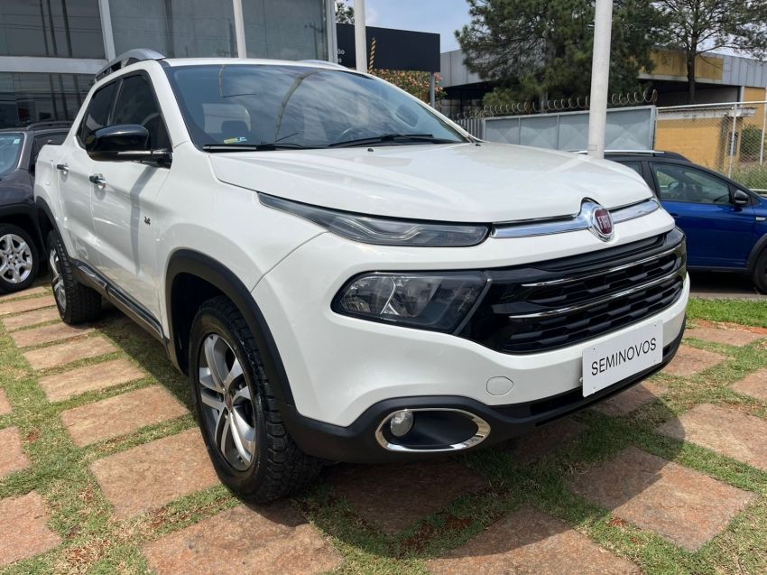 fiat toro 2.4 16v multiair flex volcano at9 4p automatico 20192