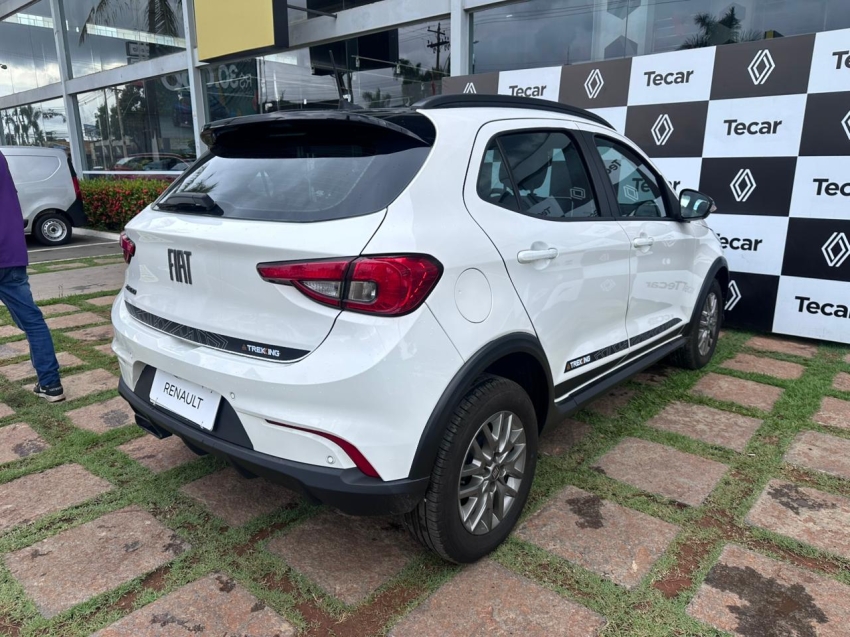 fiat argo 1.3 firefly flex trekking manual 4p 20225