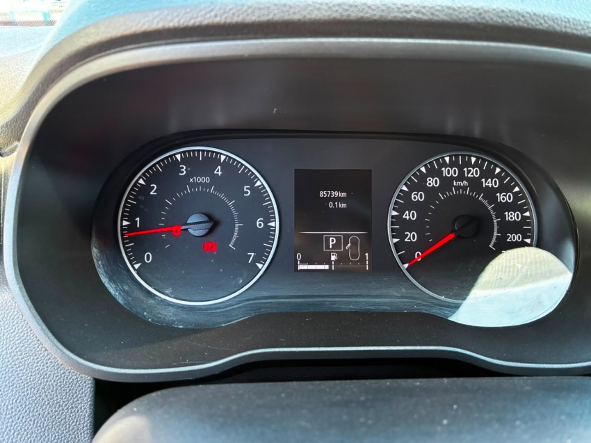 renault duster iconic 1.66