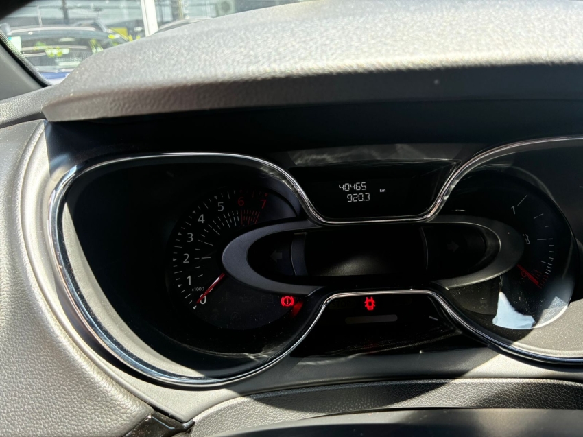 renault captur life 1.6 cvt8