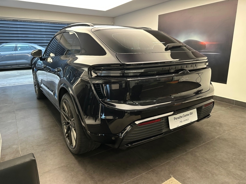 porsche macan turbo eletrico 4p automatico 2024