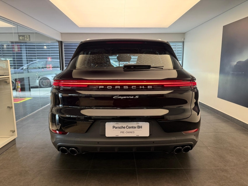 porsche cayenne 3.0 v6 s e-hybrid awd tiptronic hibrido 4p automatico 2024