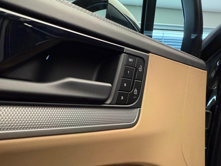 porsche cayenne 3.0 v6 s e-hybrid awd tiptronic hibrido 4p automatico 2024