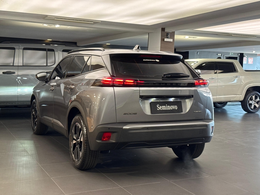 peugeot 2008 1.0 turbo 200 flex allure cvt 4p automatico 2025