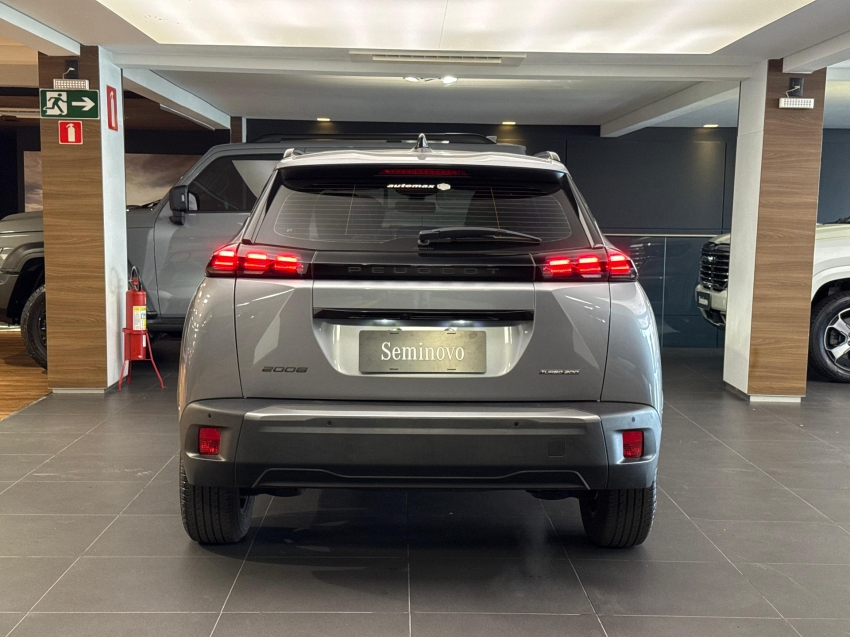 peugeot 2008 1.0 turbo 200 flex allure cvt 4p automatico 2025