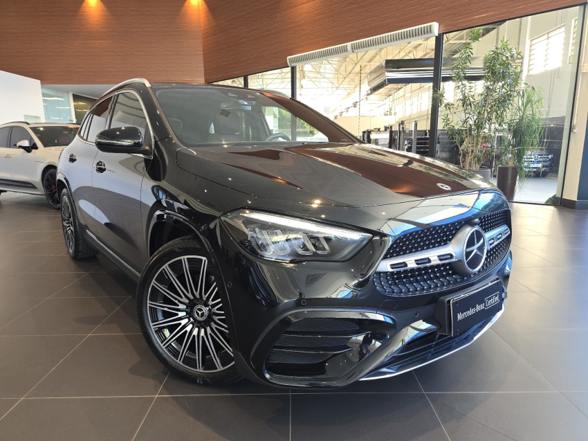 mercedes-benz gla 200 1.3 mhev amg line 7g-dct hibrido 5p manual 2024