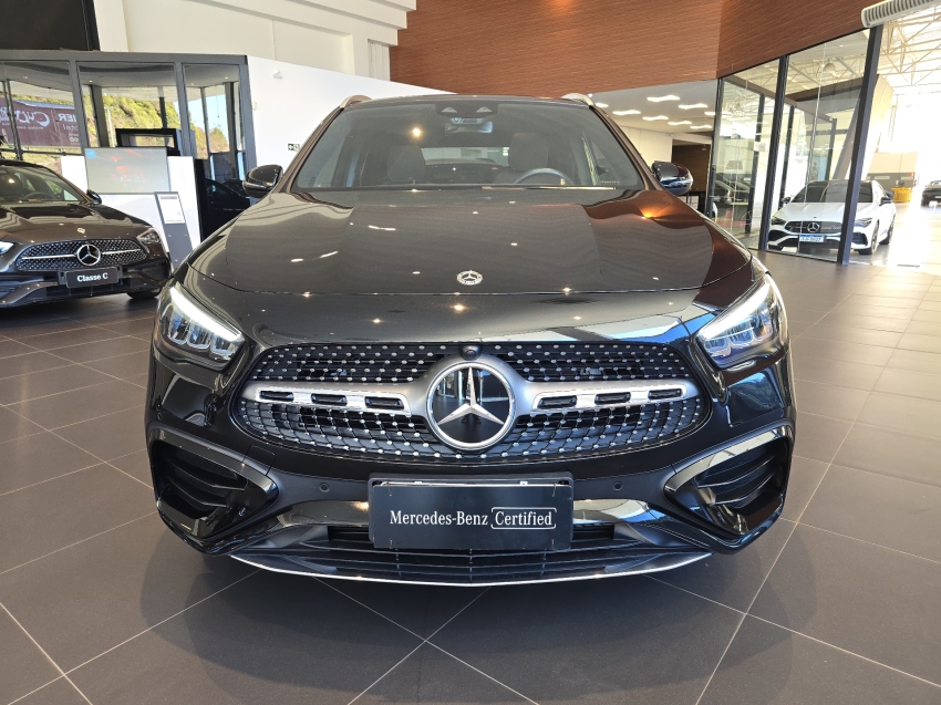 mercedes-benz gla 200 1.3 mhev amg line 7g-dct hibrido 5p manual 2024