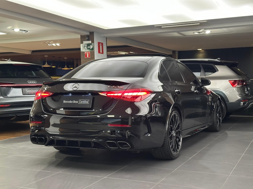 mercedes-benz c 63 amg 2.0 turbo phev s e performance 4matic+ speedshift gasolina 4p automatico 2024