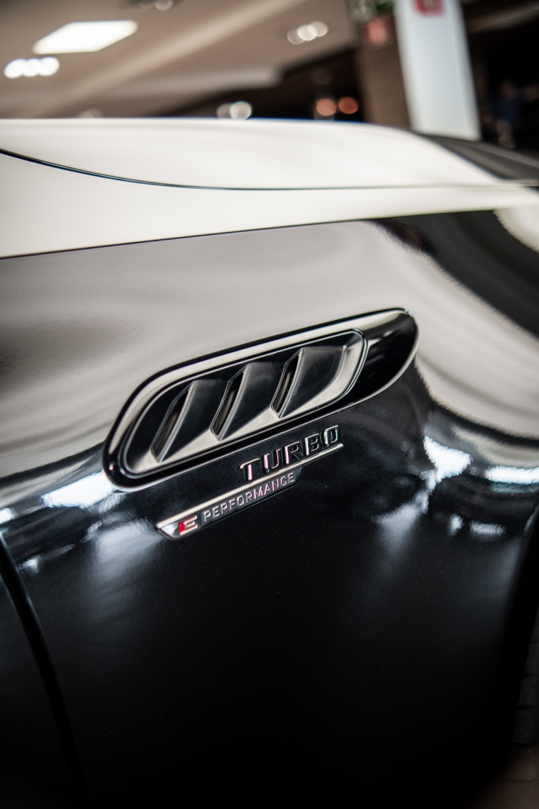 mercedes-benz c 63 amg 2.0 turbo phev s e performance 4matic+ speedshift gasolina 4p automatico 202417