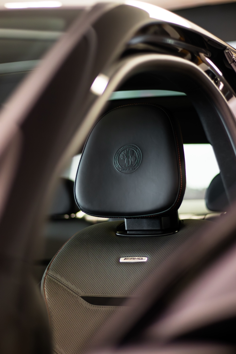 mercedes-benz c 63 amg 2.0 turbo phev s e performance 4matic+ speedshift gasolina 4p automatico 20248