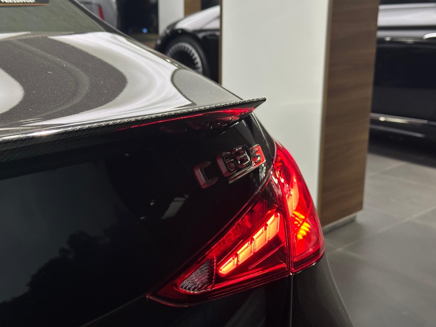 mercedes-benz c 63 amg 2.0 turbo phev s e performance 4matic+ speedshift gasolina 4p automatico 2024