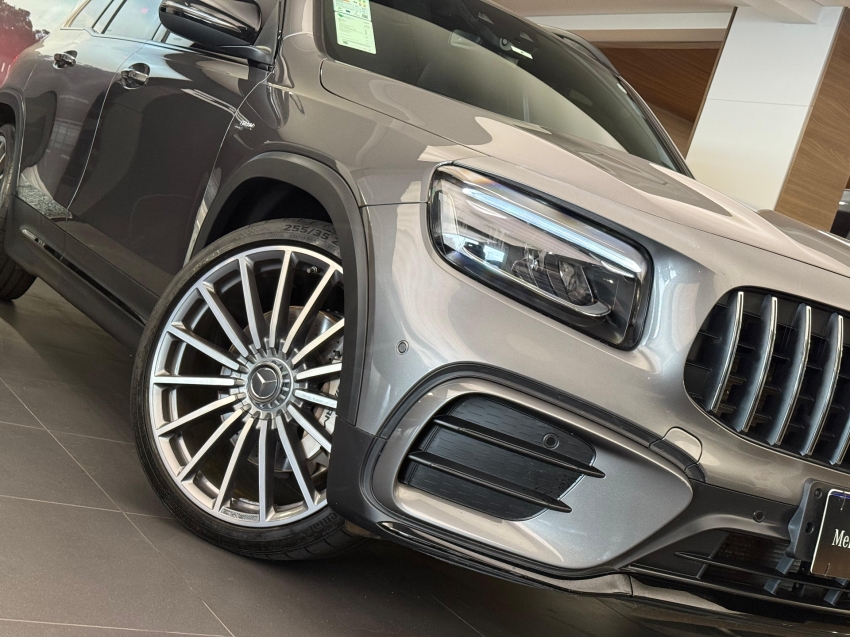 mercedes-benz glb 35 amg 2.0 mhev 4matic speedshift hibrido 4p automatico 2024