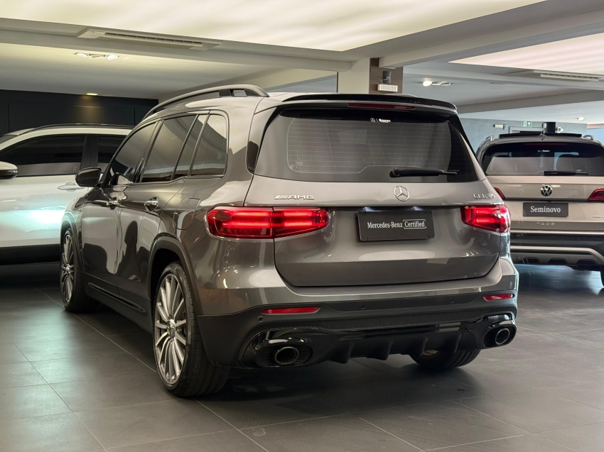 mercedes-benz glb 35 amg 2.0 mhev 4matic speedshift hibrido 4p automatico 2024