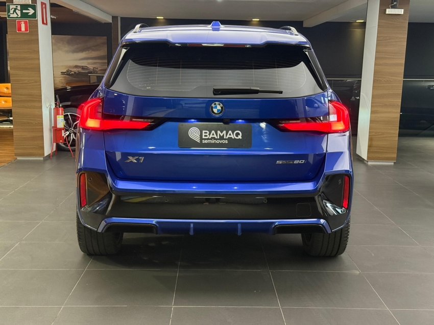 bmw x1 2.0 16v turbo gasolina sdrive20i m sport steptronic 4p automatico 2024