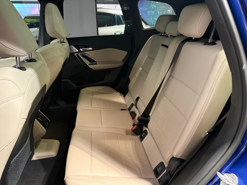 bmw x1 2.0 16v turbo gasolina sdrive20i m sport steptronic 4p automatico 2024