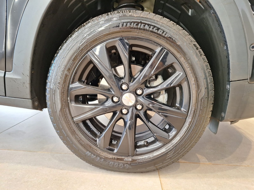 chevrolet tracker 1.0 turbo flex ltz automatico 4p 2025