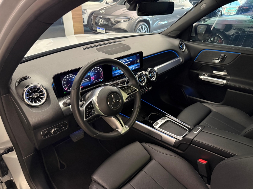 mercedes-benz glb 200 1.3 mhev progressive 7g-dct hibrido 4p automatico 2024