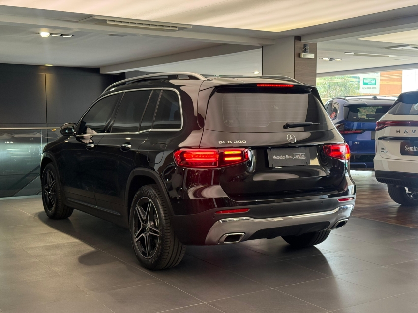 mercedes-benz glb 200 1.3 mhev progressive 7g-dct hibrido 4p automatico 2024