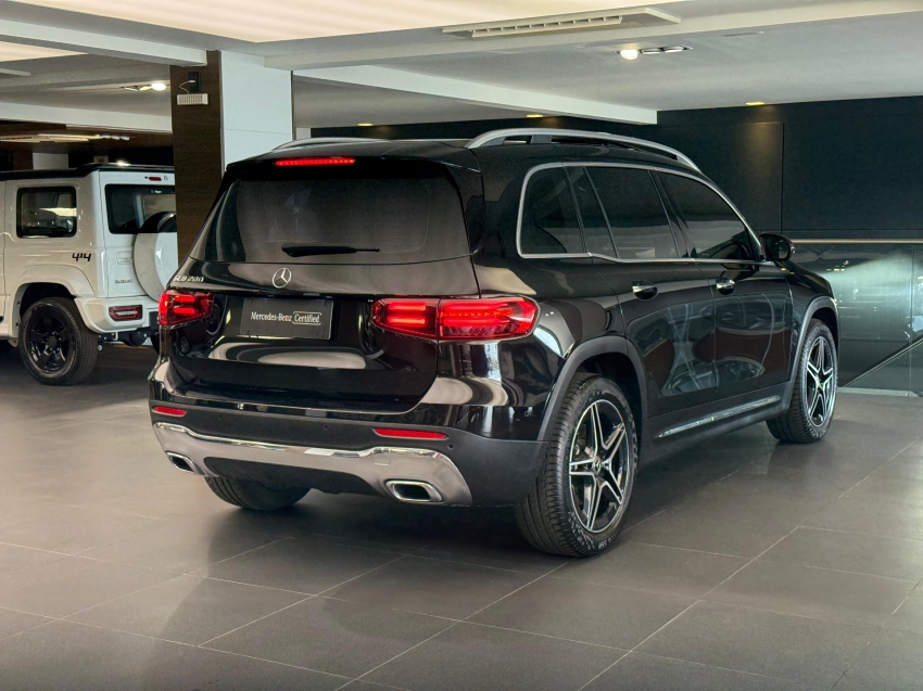 mercedes-benz glb 200 1.3 mhev progressive 7g-dct hibrido 4p automatico 2024