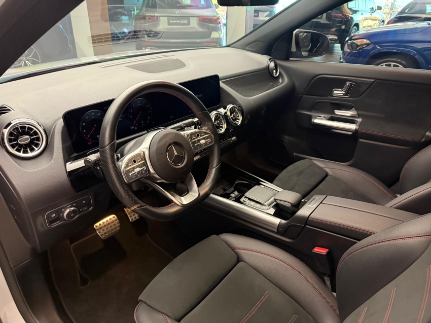 mercedes-benz gla 200 1.3 gci gasolina amg line 7g-dct 4p automatico 2023
