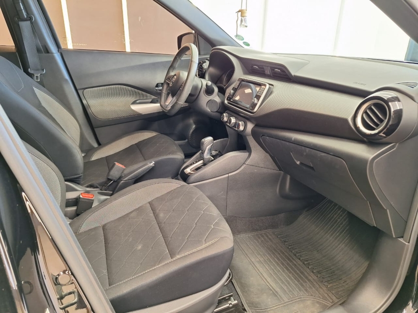 nissan kicks 1.6 16v flexstart sv 4p xtronic flex automatico 2021