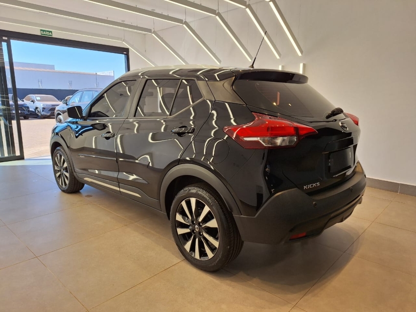 nissan kicks 1.6 16v flexstart sv 4p xtronic flex automatico 2021