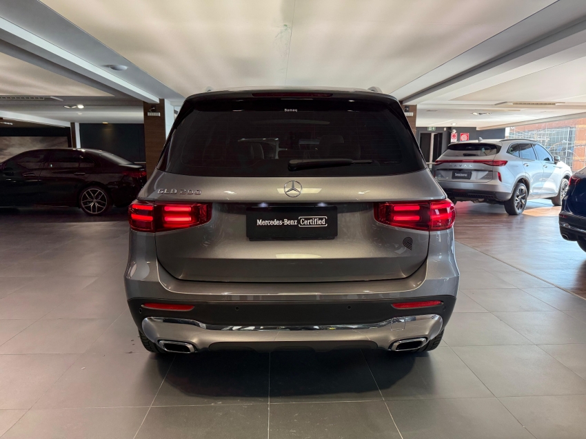 mercedes-benz glb 200 1.3 mhev progressive 7g-dct hibrido 4p automatico 2024
