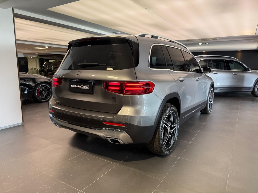mercedes-benz glb 200 1.3 mhev progressive 7g-dct hibrido 4p automatico 2024