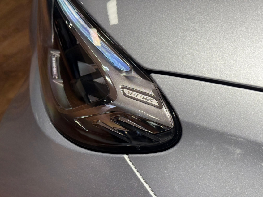 mercedes-benz glc 300 2.0 mhev amg line 4matic 9g-tronic hibrido 4p automatico 2025