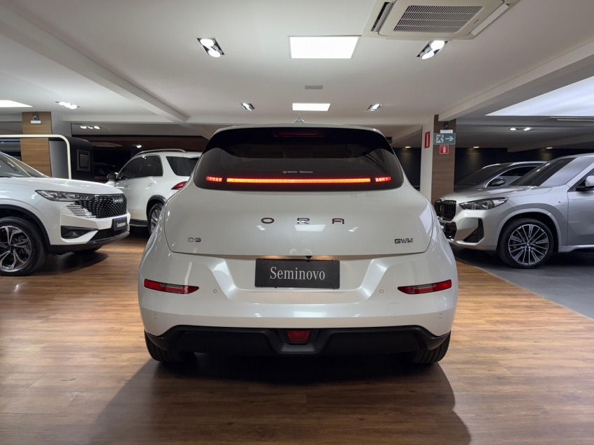 gwm ora 03 48 kw eletrico skin 4p automatico 2024