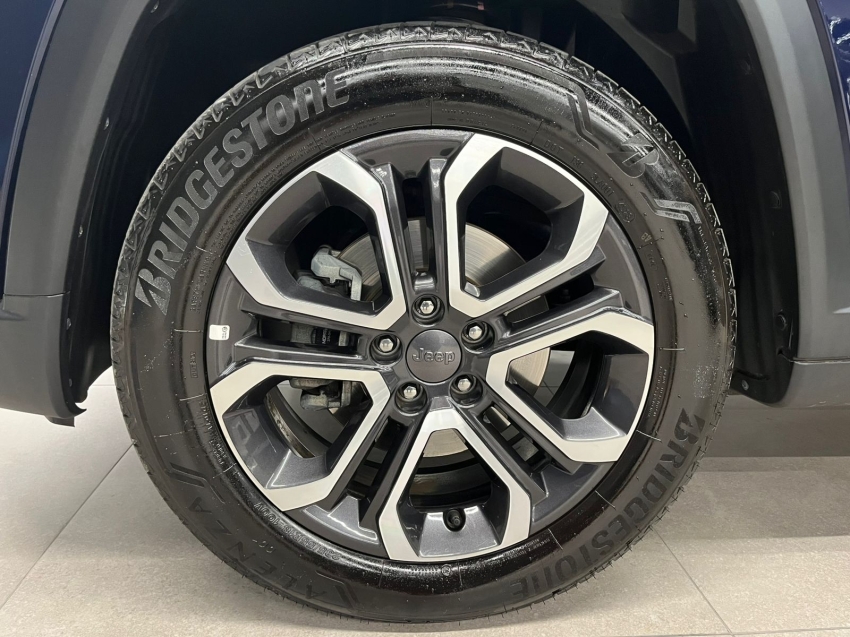 jeep commander 1.3 t270 turbo flex limited at6 4p automatico 2024