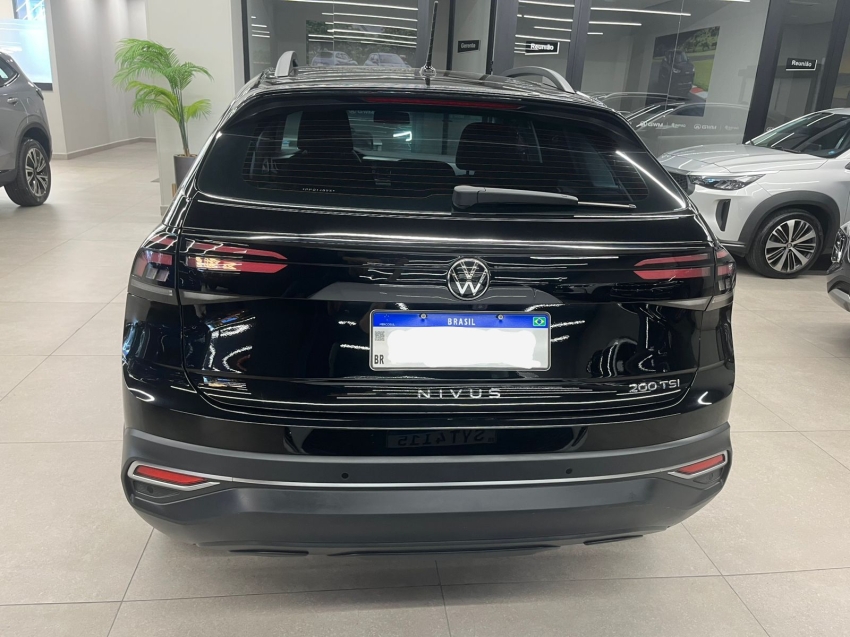 volkswagen nivus 1.0 200 tsi total flex comfortline automatico 4p 2023