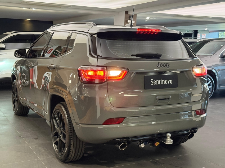 jeep compass 2.0 hurricane 4 turbo gasolina blackhawk at9 5p automatico 2025