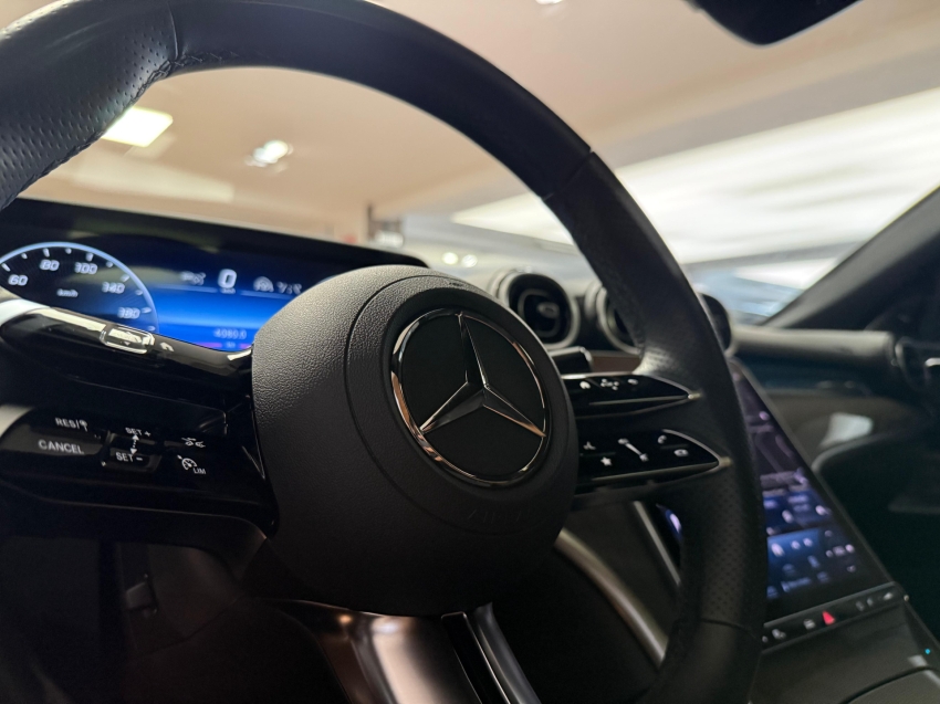 mercedes-benz c 300 2.0 eq boost hibrido amg line 9g-tronic 4p automatico 2024