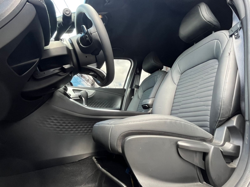 fiat fastback 1.3 turbo 270 flex abarth at6 4p automatico 2025