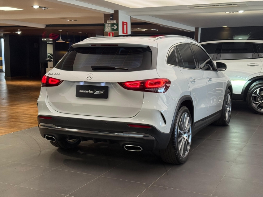 mercedes-benz gla 200 1.3 gci gasolina amg line 7g-dct 4p automatico 2022