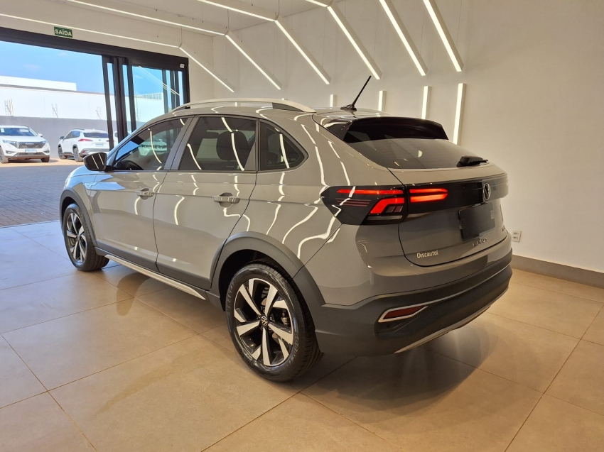 volkswagen nivus 1.0 200 tsi total flex highline automatico 4p 2024
