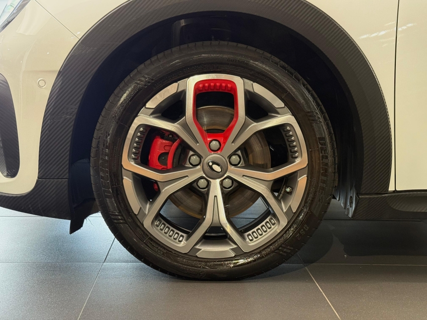 gwm ora 03 63 kw eletrico gt 4p automatico 2024