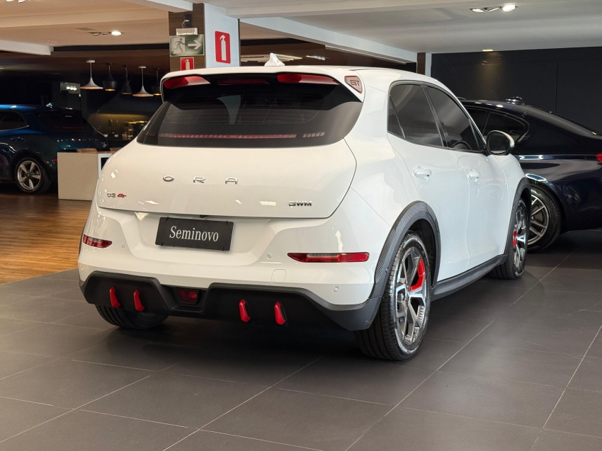 gwm ora 03 63 kw eletrico gt 4p automatico 2024