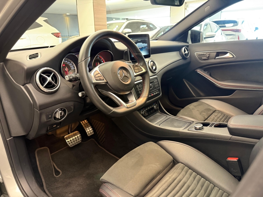 mercedes-benz gla 250 2.0 16v turbo gasolina sport 4p 4matic automatico 2017