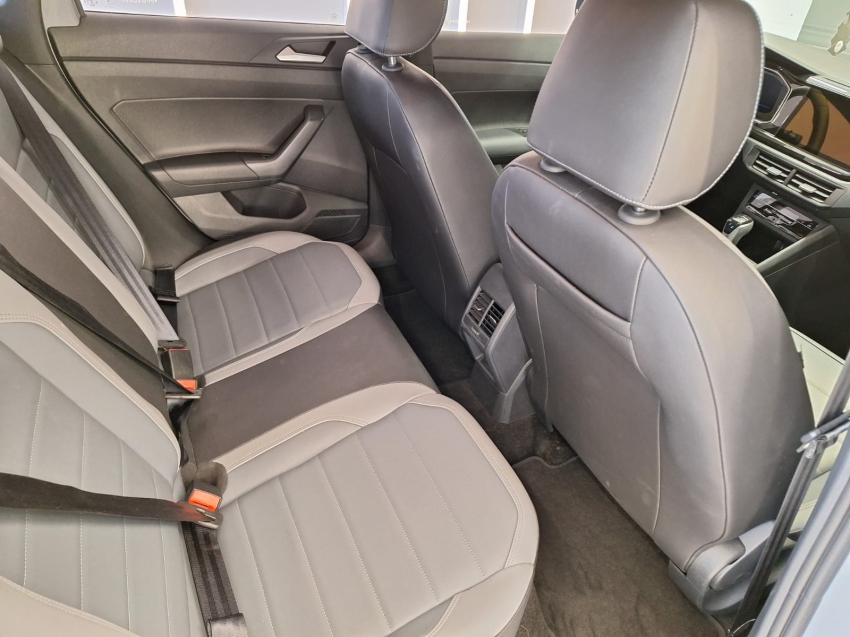 volkswagen nivus 1.0 200 tsi total flex highline automatico 4p 20236