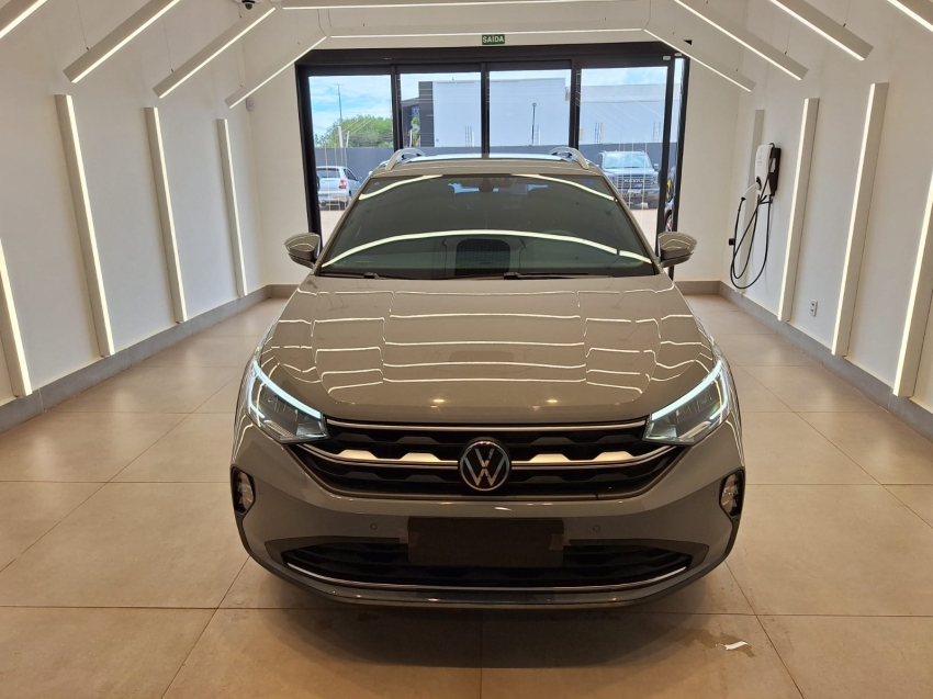 volkswagen nivus 1.0 200 tsi total flex highline automatico 4p 20231