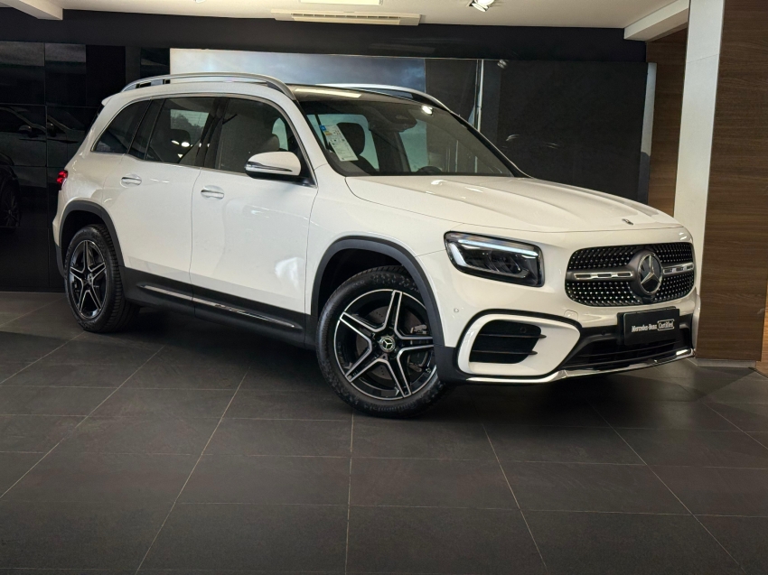 mercedes-benz glb 220 2.0 mhev amg line 4matic 8g-dct hibrido 4p automatico 20252