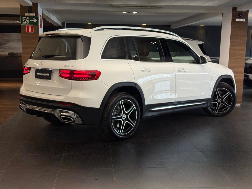 mercedes-benz glb 220 2.0 mhev amg line 4matic 8g-dct hibrido 4p automatico 20253